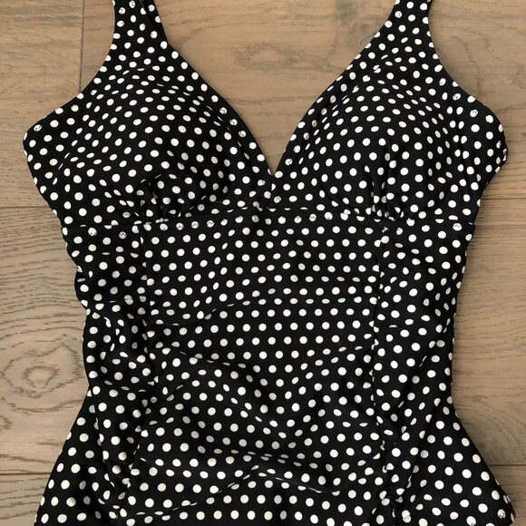 Byron Bay Swim Nylon Spdx V Neck One Piece Polka Dot Swim Suit Blk Wht Sz 8 NWOT - Picture 3 of 12